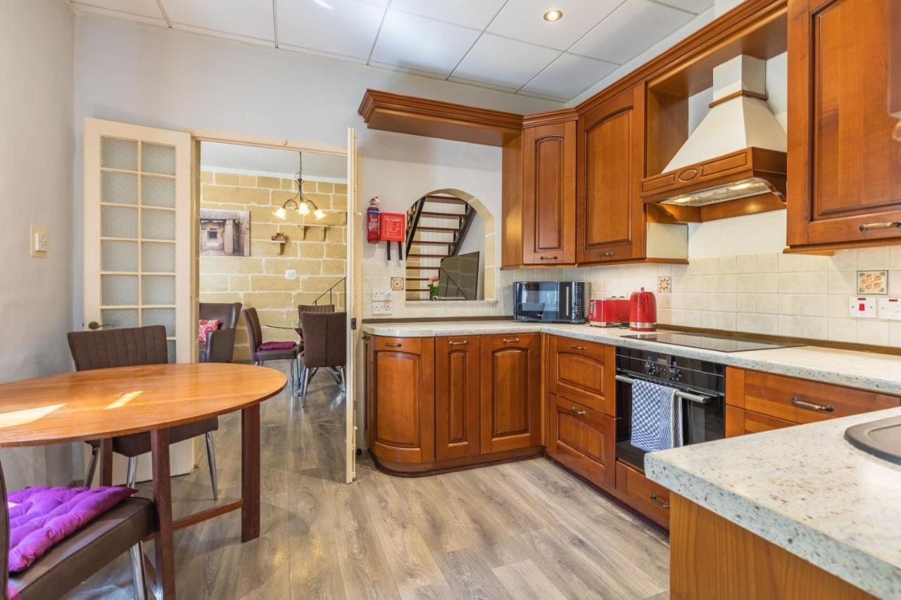 Charming Duplex In The Centre Of Apartment *